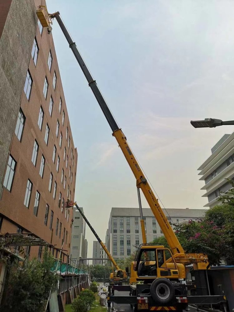 新野汽车吊出租哪家好，选择最靠谱的服务商指南