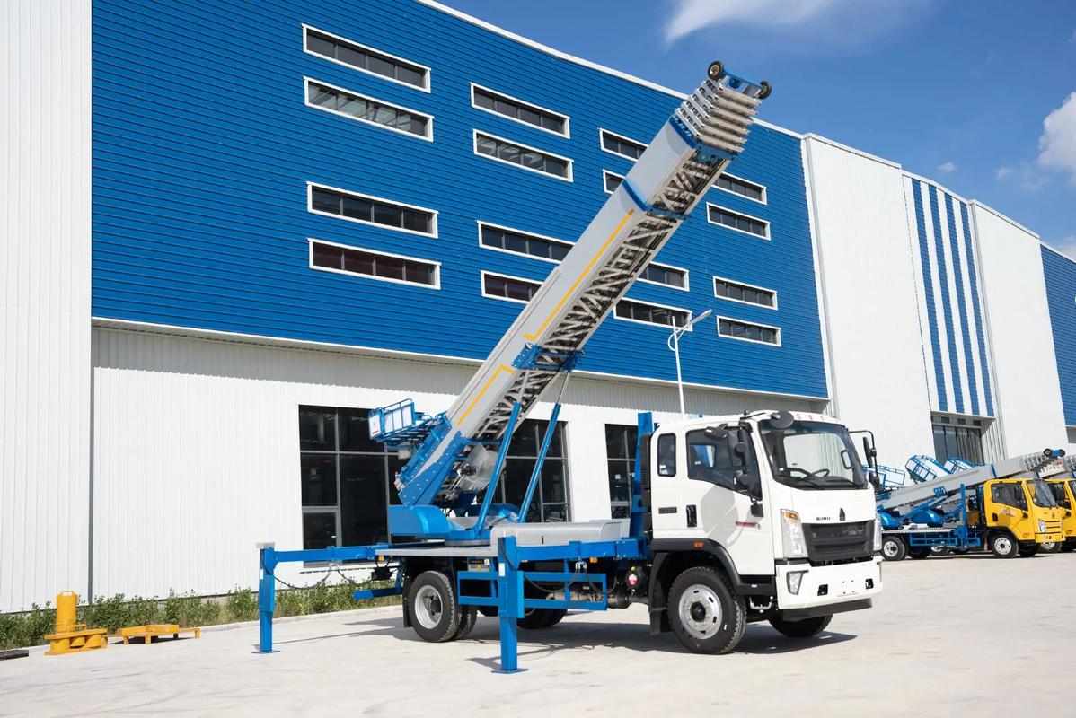 新野小型云梯车上料车租赁多少钱