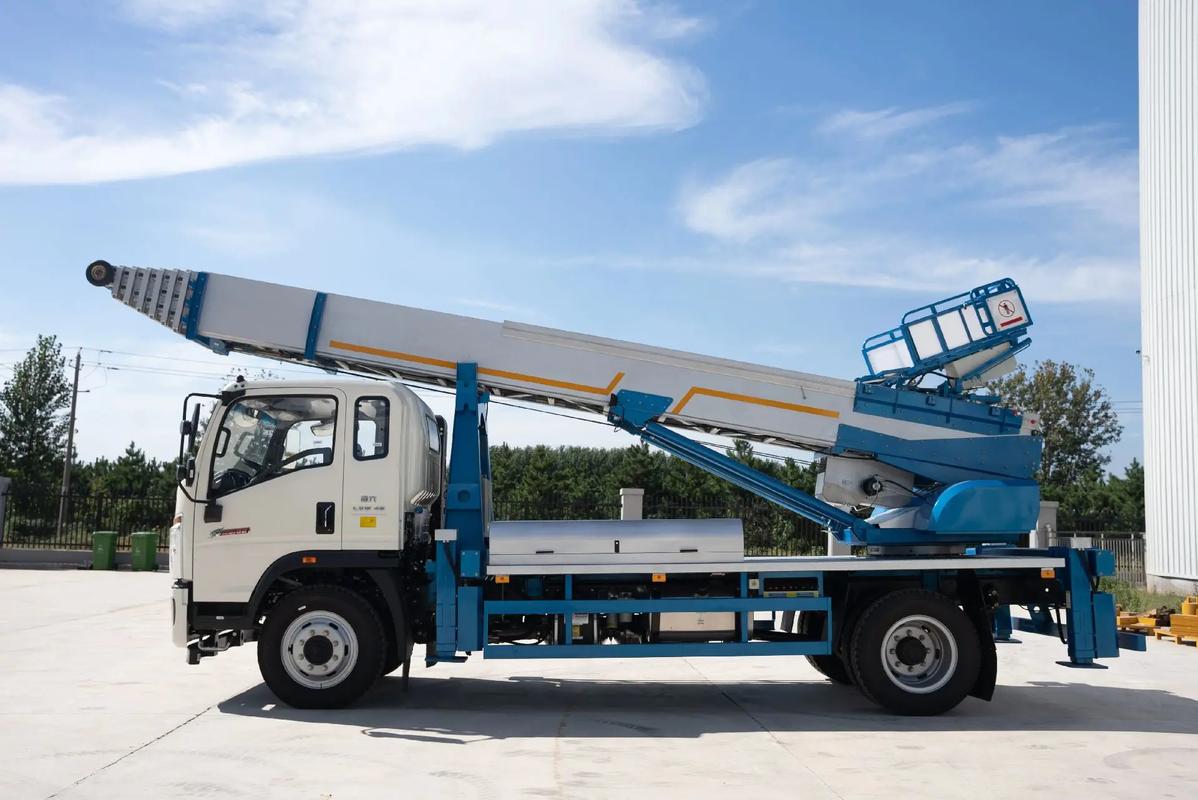 新野云梯上料车租赁费用