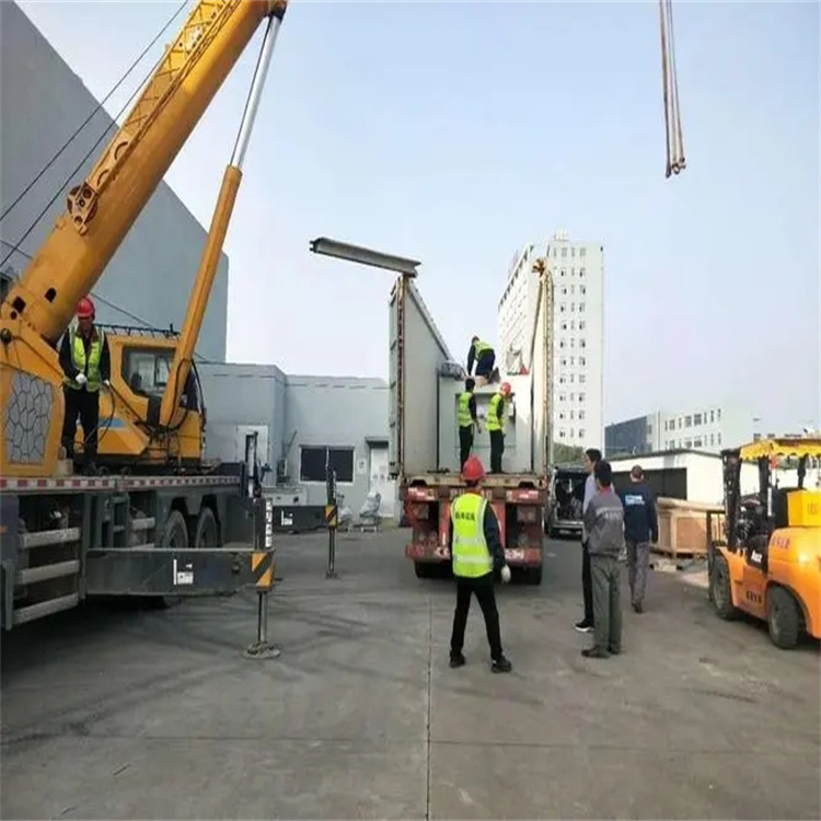 新野如何找到附近的吊车救援服务