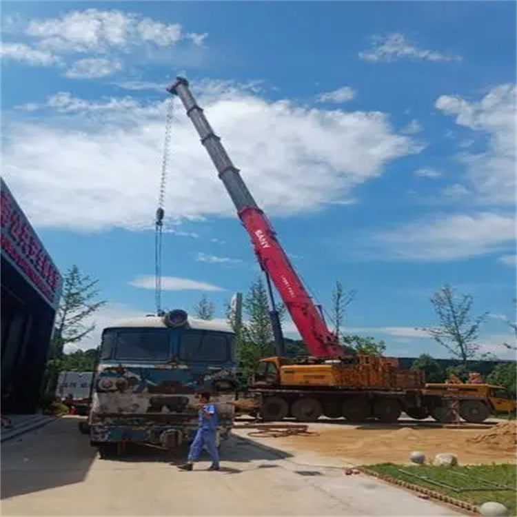 新野吊车出租｜16吨汽车吊｜工地吊装/设备吊运｜灵活调度_专业团队